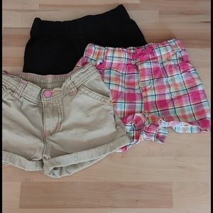 🌼Lot of 3 girls 18M shorts
